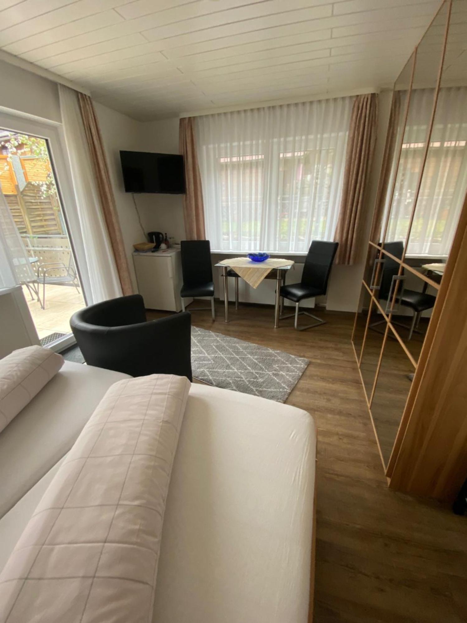 Gaestehaus Und Ferienwohnung Baechle 巴特彼得斯塔尔-格里斯巴赫 外观 照片